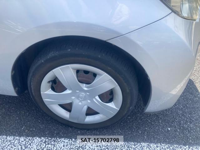 Toyota RACTIS 2011-09 8368263-5