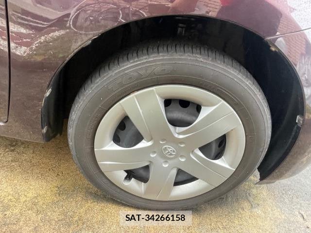 Toyota RACTIS 2016-12 8372085-1
