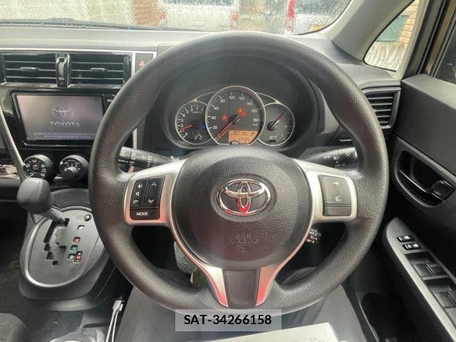 Toyota RACTIS 2016-12 8372085-3