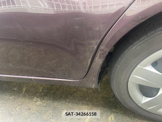 Toyota RACTIS 2016-12 8372085-7