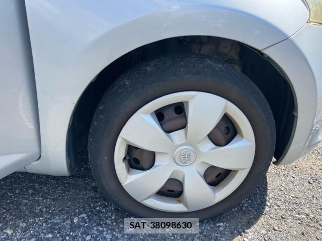Toyota RACTIS 2006-05 8372089-5