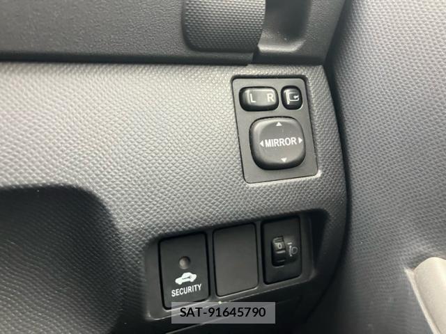 Toyota RACTIS 2008-06 8414603-15