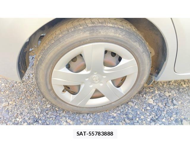 Toyota RACTIS 2013-07 8414602-12
