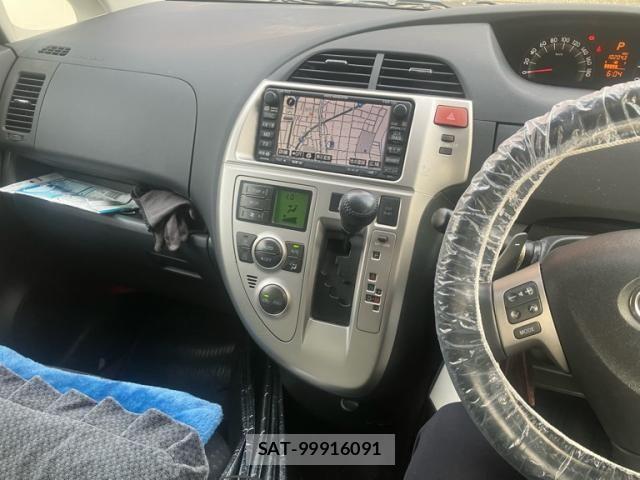 Toyota RACTIS 2008-04 8414604-22