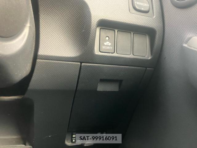 Toyota RACTIS 2008-04 8414604-26