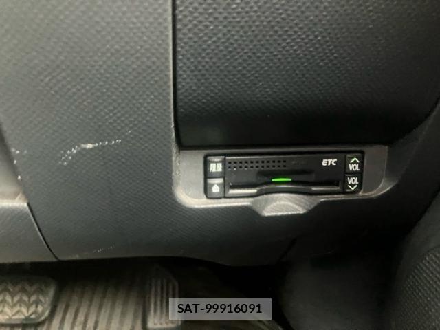 Toyota RACTIS 2008-04 8414604-27
