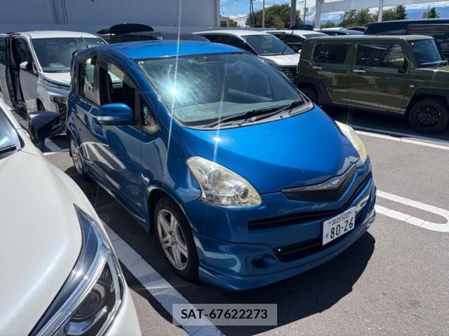 Toyota RACTIS 2009-03 8414605-0