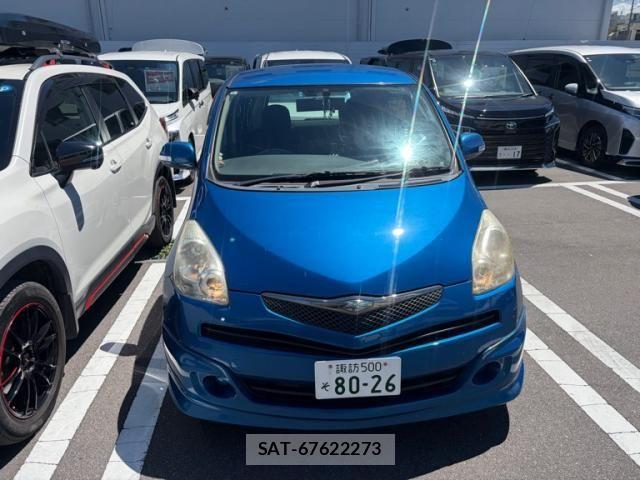 Toyota RACTIS 2009-03 8414605-3