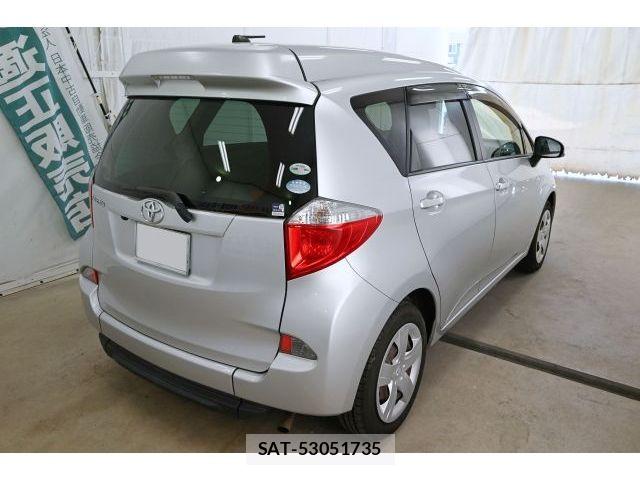 Toyota RACTIS 2011-02 8526805-4