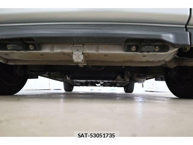 Toyota RACTIS 2011-02 8526805-6