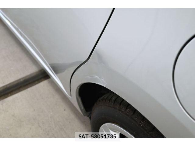 Toyota RACTIS 2011-02 8526805-7
