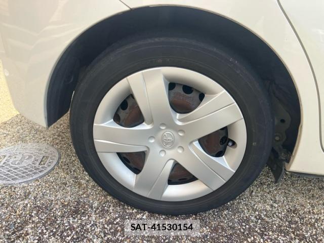 Toyota RACTIS 2011-09 8526804-9