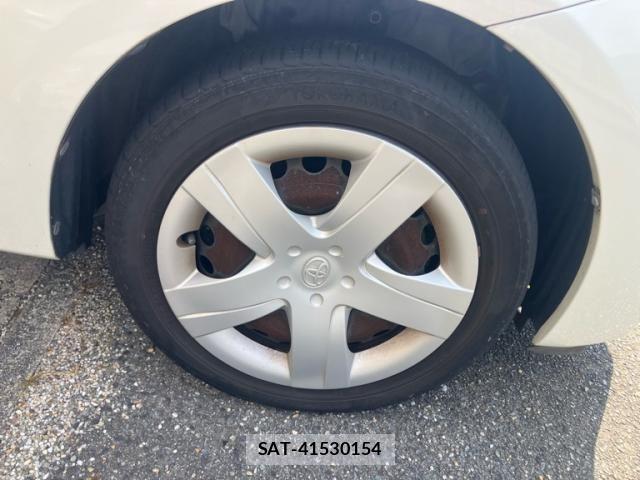 Toyota RACTIS 2011-09 8526804-10