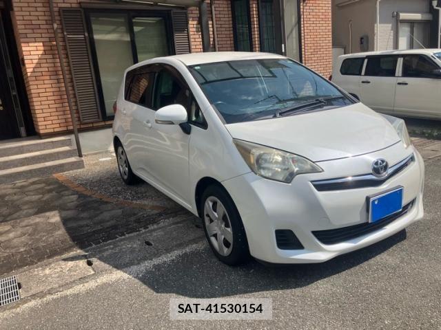 Toyota RACTIS 2011-09 8526804-1