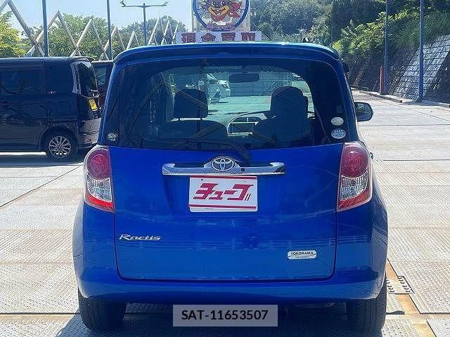 Toyota RACTIS 2009-11 8563322-5