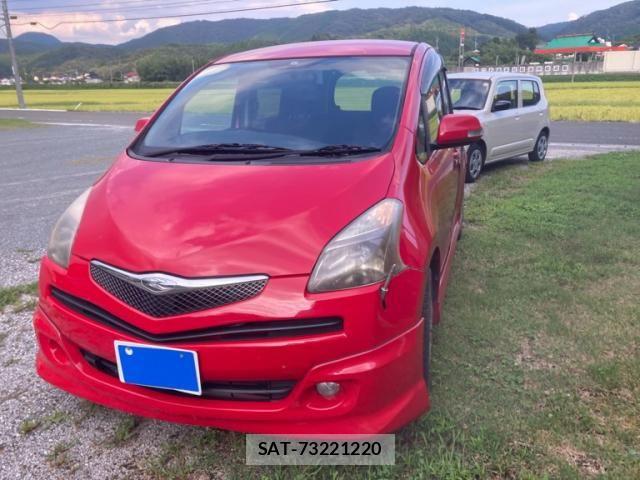 Toyota RACTIS 2006-10 8563325-1