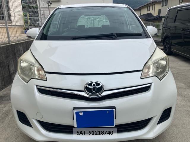 Toyota RACTIS 2011-06 8628558-0