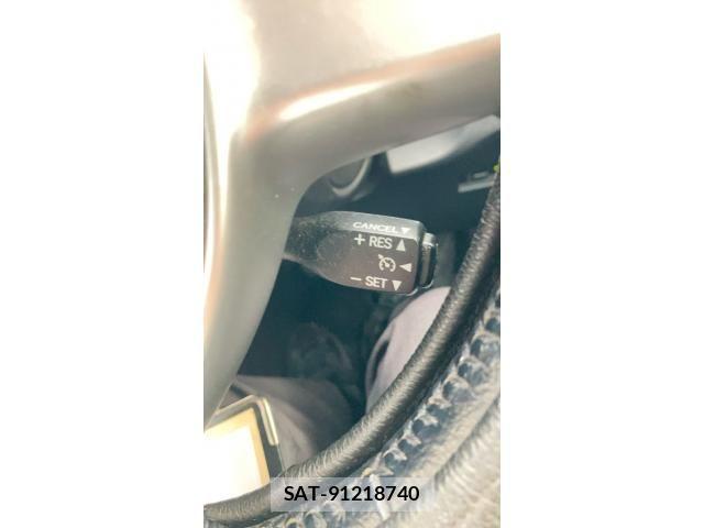 Toyota RACTIS 2011-06 8628558-27