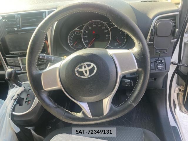 Toyota RACTIS 2014-05 8628559-12