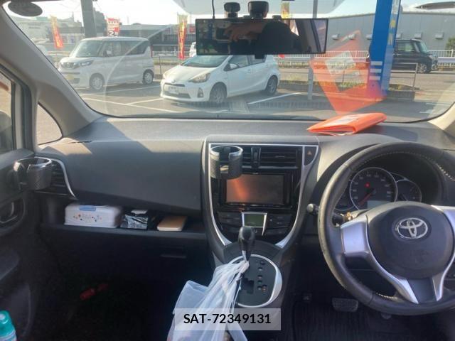 Toyota RACTIS 2014-05 8628559-15