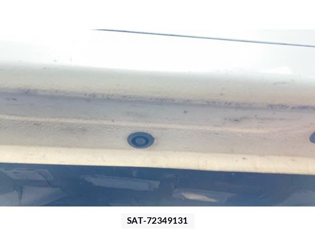 Toyota RACTIS 2014-05 8628559-25