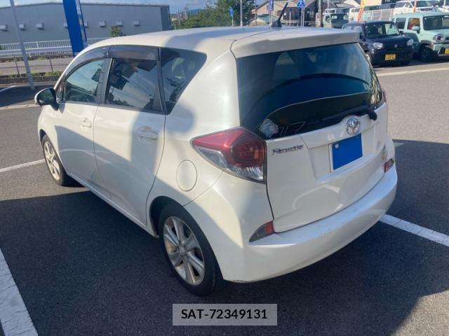 Toyota RACTIS 2014-05 8628559-2
