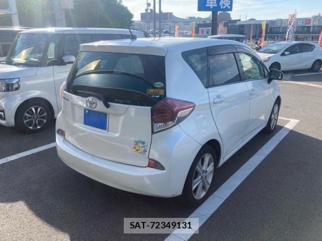Toyota RACTIS 2014-05 8628559-3