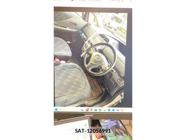 Toyota RACTIS 2006-02 8628564-9