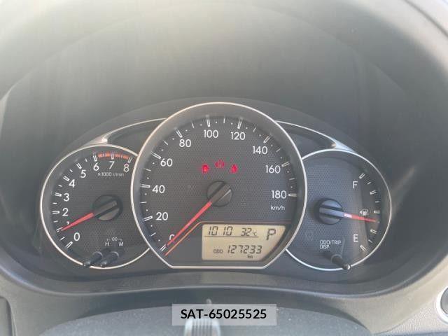 Toyota RACTIS 2011-06 8661172-8