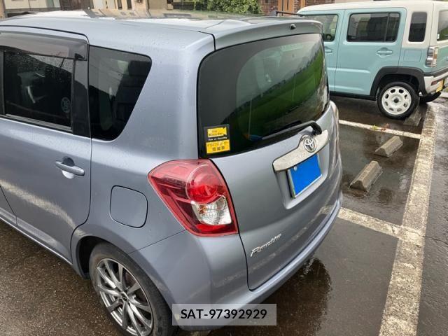Toyota RACTIS 2010-07 8661181-3