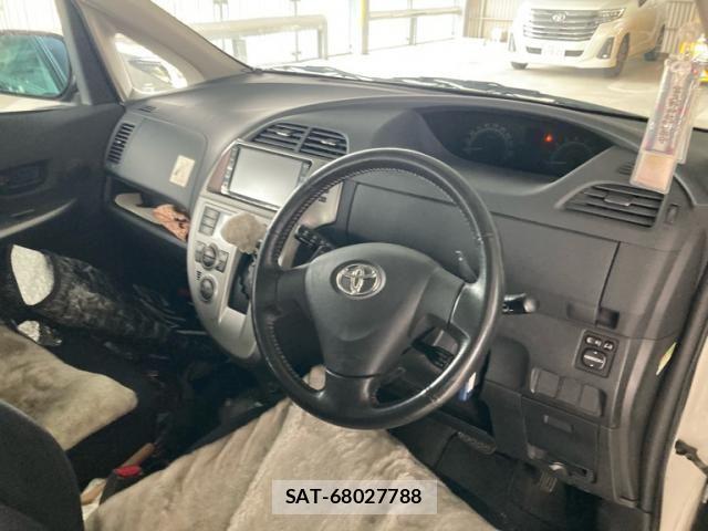 Toyota RACTIS 2007-07 8661182-7