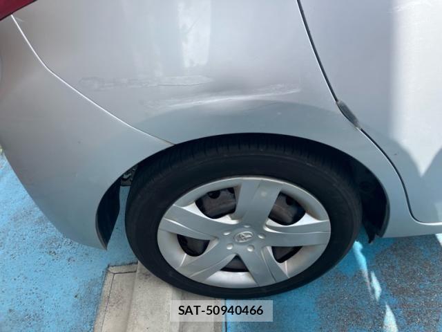 Toyota RACTIS 2011-09 8666792-4