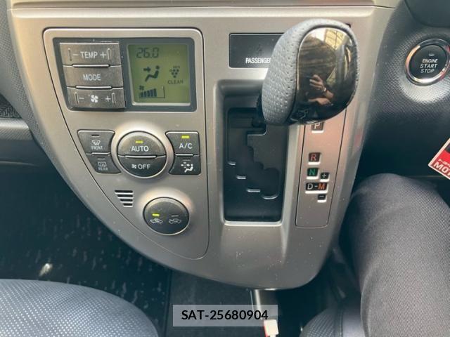 Toyota RACTIS 2007-06 8661176-15