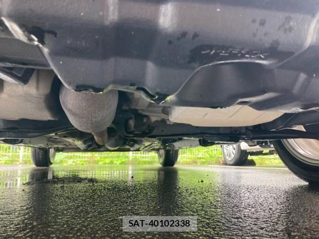 Toyota RACTIS 2010-01 8661183-12
