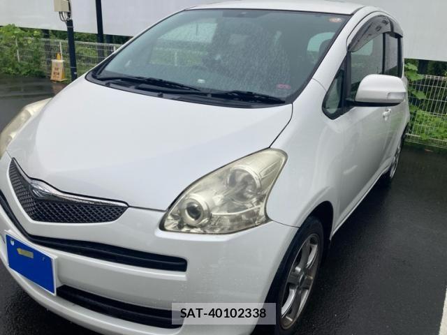 Toyota RACTIS 2010-01 8661183-1