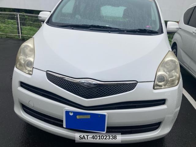 Toyota RACTIS 2010-01 8661183-2