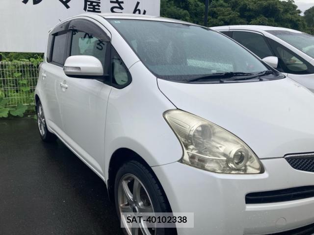 Toyota RACTIS 2010-01 8661183-3