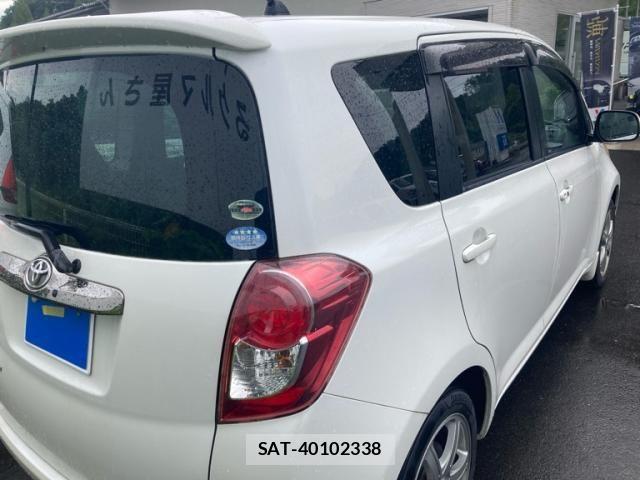 Toyota RACTIS 2010-01 8661183-5