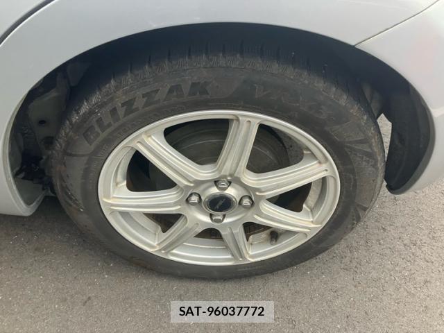 Toyota RACTIS 2009-11 8661178-6