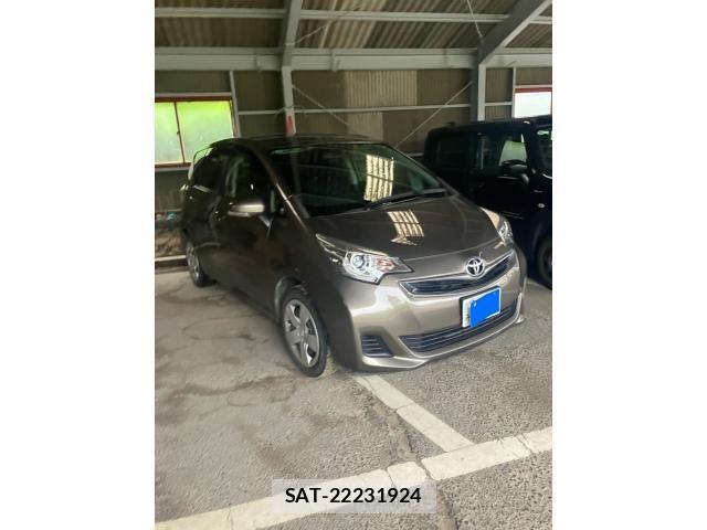 Toyota RACTIS 2015-09 8686385-2