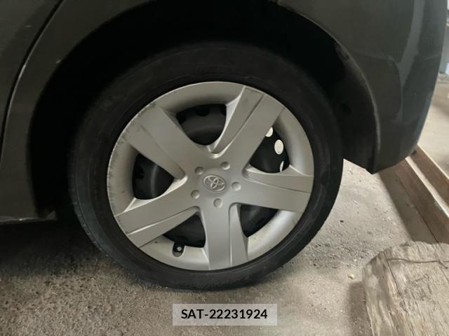 Toyota RACTIS 2015-09 8686385-7