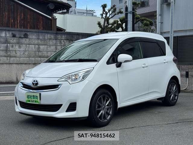 Toyota RACTIS 2015-05 8745423-26