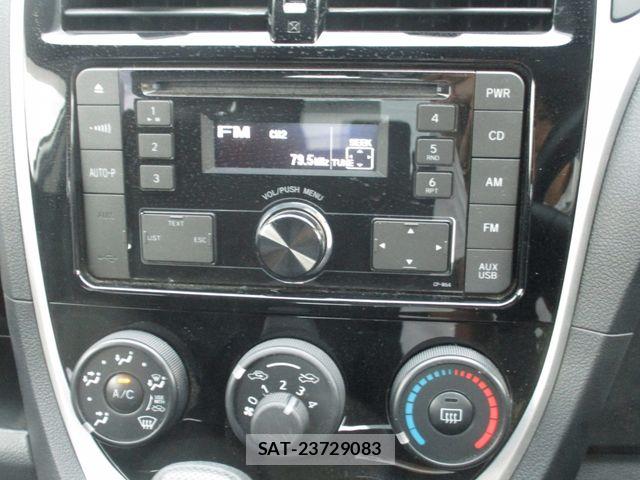 Toyota RACTIS 2015-12 8745425-15