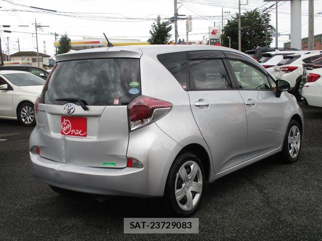 Toyota RACTIS 2015-12 8745425-2