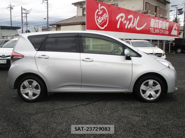 Toyota RACTIS 2015-12 8745425-6