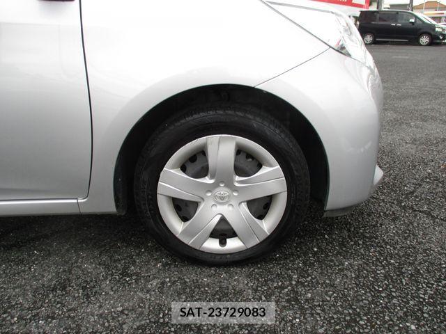 Toyota RACTIS 2015-12 8745425-7