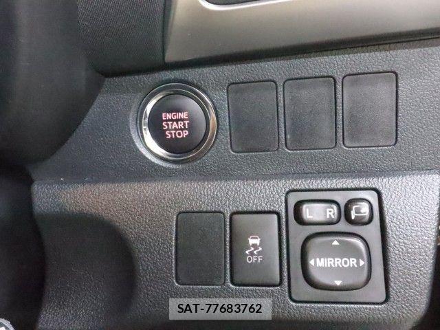 Toyota RACTIS 2015-08 8781753-20
