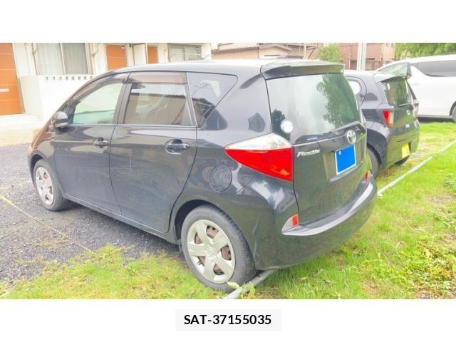 Toyota RACTIS 2011-09 8797250-2