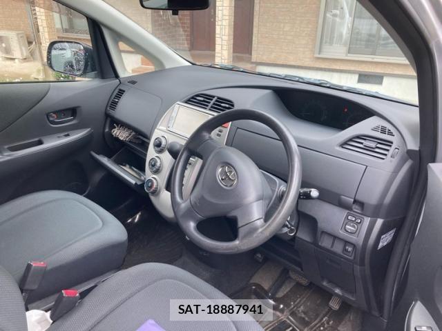 Toyota RACTIS 2009-10 8797252-9