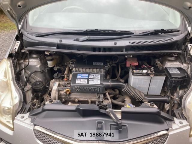 Toyota RACTIS 2009-10 8797252-15